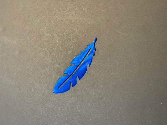 Feather magnet