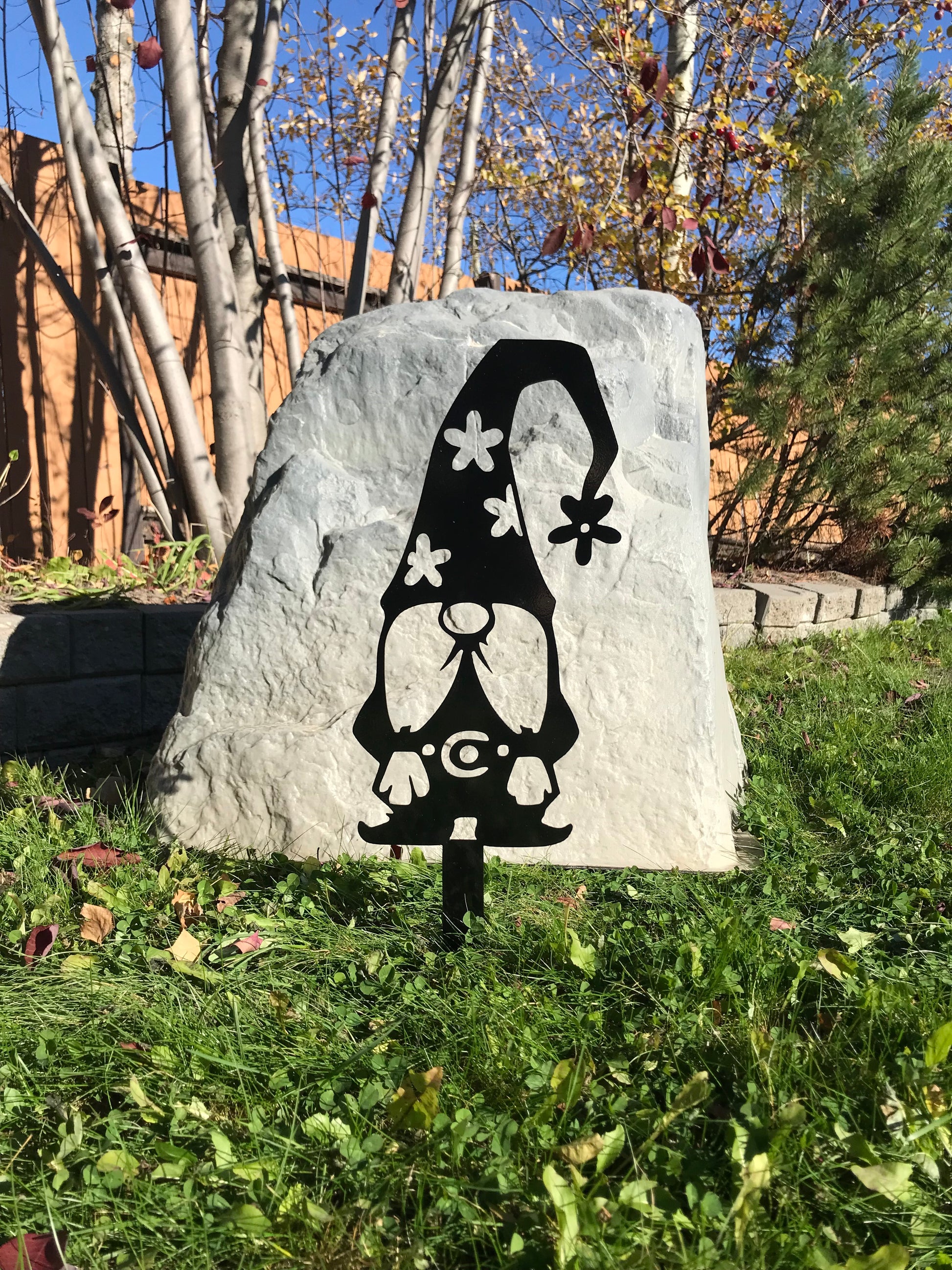 Gnome Garden Stake Flowers C